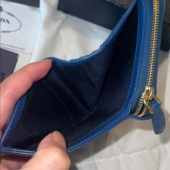 Prada Portafoglio Lampo Saffiano Metal Bluette - Picture 15 of 16